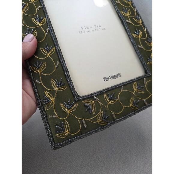 Pier 1 Imports Green Picture Frame Satin Beaded  Embroidered 5x7" Floral - Picture 5 of 7